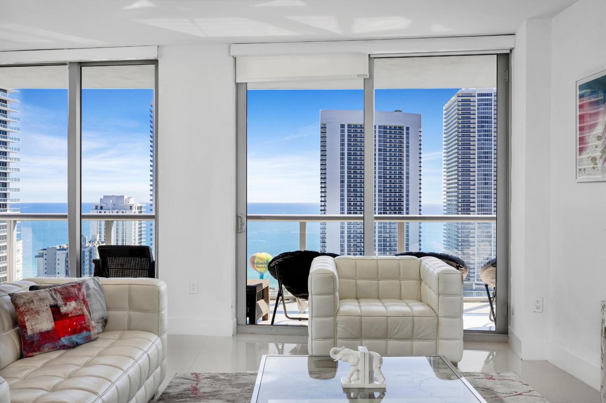 Resort-Style Living With Direct Ocean Views - 3Br Beauty Холандейл Бийч Екстериор снимка
