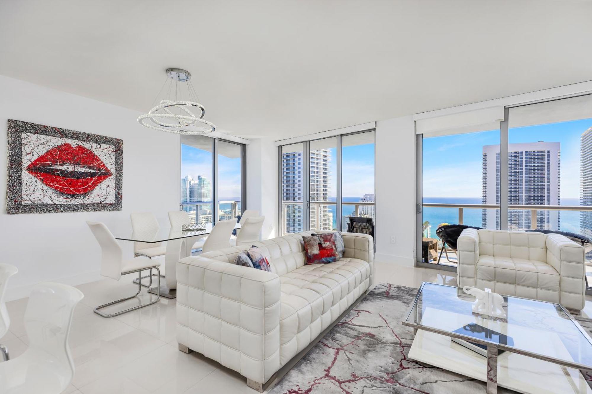 Resort-Style Living With Direct Ocean Views - 3Br Beauty Холандейл Бийч Екстериор снимка