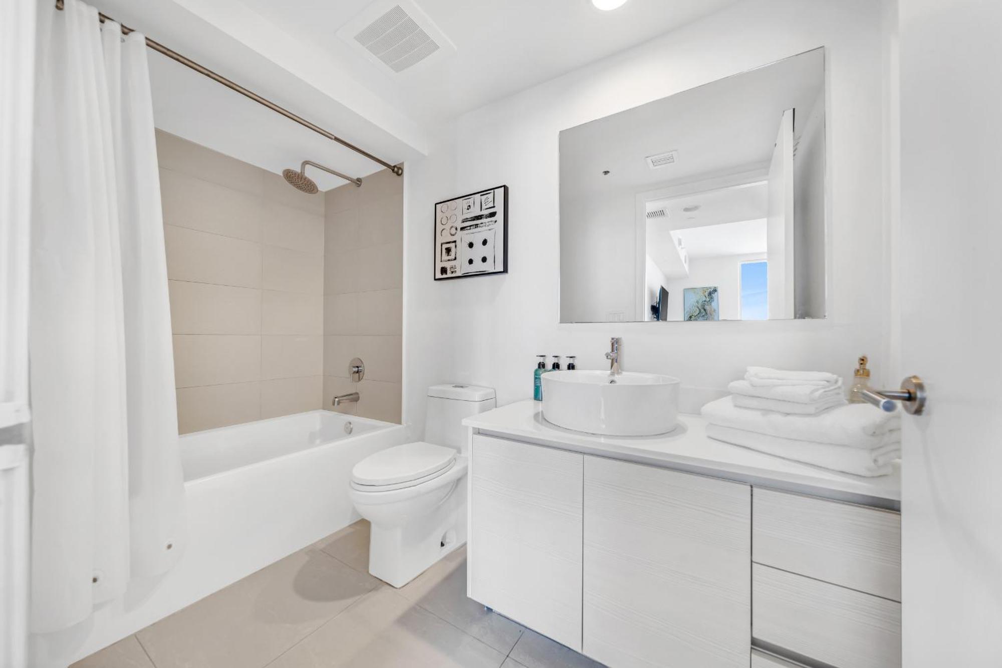 Resort-Style Living With Direct Ocean Views - 3Br Beauty Холандейл Бийч Екстериор снимка